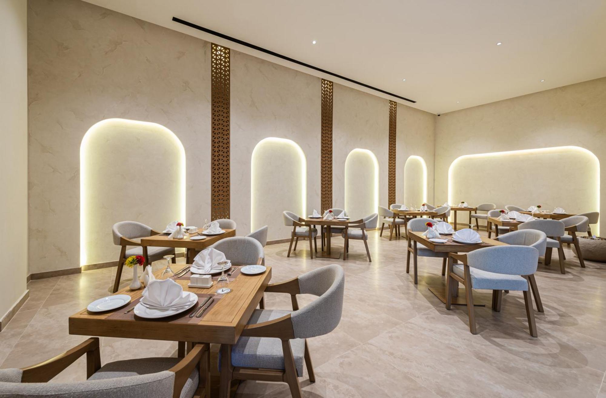 Voyage Hotel & Suites Riyadh Exterior photo