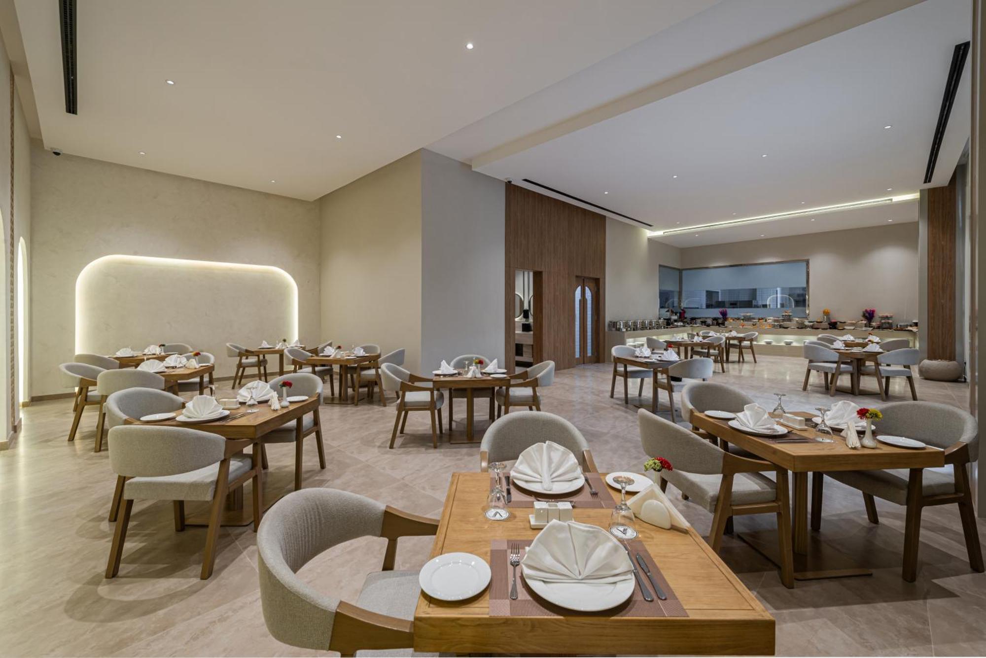 Voyage Hotel & Suites Riyadh Exterior photo